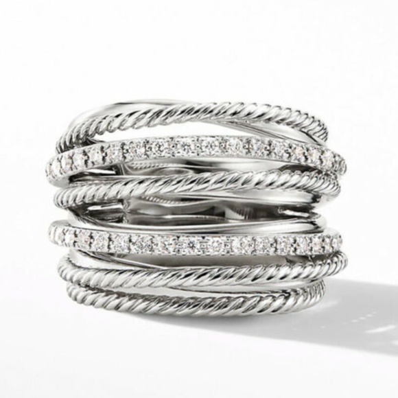 Jewelry - **New 925 Silver White Sapphire Ring, CUTE RING, SHINY RING.